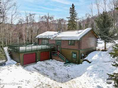6909 Waterfall Dr Eagle River, AK 99577