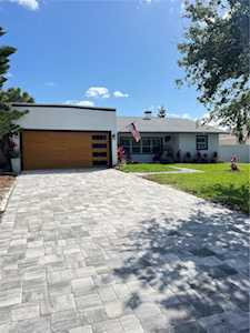 4715 Montrose Ave Ponce Inlet, FL 32127