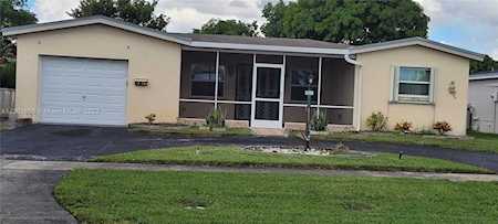 Address Withheld Lauderdale Lakes, FL 33319