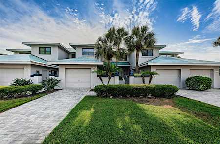 1629 Watermark CIRCLE NE St. Petersburg, FL 33702