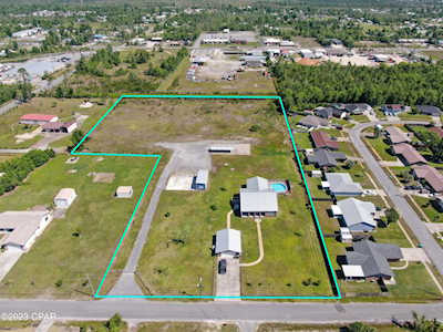 6605 Lois St Panama City, FL 32404