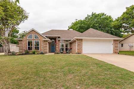 1204 Oakwood Trail Southlake, TX 76092