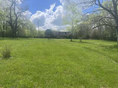 542 Cumberland Hills Dr Hendersonville, TN 37075