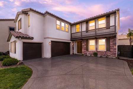 9024 Neponset Drive Elk Grove, CA 95624