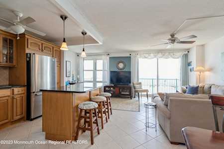 480 Ocean Ave #2J Long Branch, NJ 07740