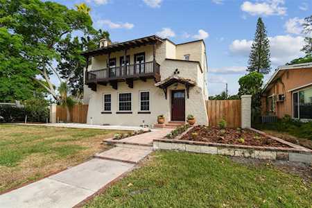 6319 8th Ave S Gulfport, FL 33707