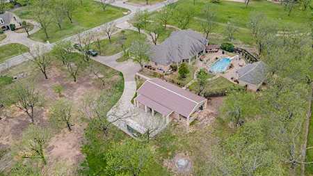 8605 Claremont Drive Granbury, TX 76049