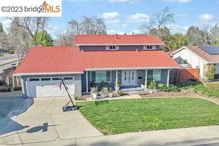 2010 Gill Port Ln Walnut Creek, CA 94598