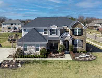 6005 Blackburn Canton Twp, MI 48187