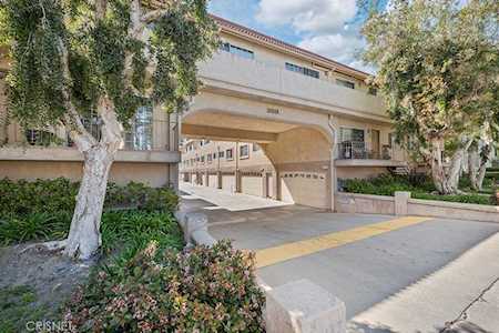 10215 Variel Ave #8 Chatsworth, CA 91311