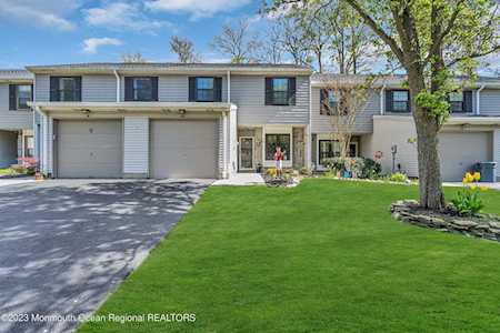 10 Hunters Run Oceanport, NJ 07757