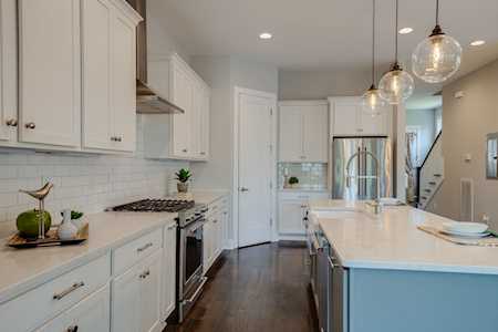 1637 11th Ave N Nashville, TN 37208