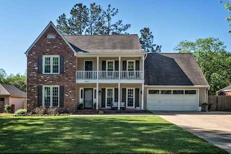 8033 Neshoba Rd Germantown, TN 38138