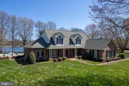45449 Tippett Rd Hollywood, MD 20636