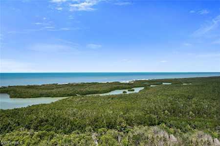 5601 Turtle Bay Dr #2004 Naples, FL 34108