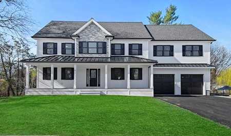 10 South Bedford Street Woburn, MA 01801
