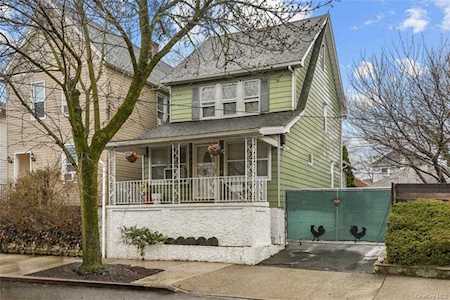 2721 Kingsland Ave Bronx, NY 10469