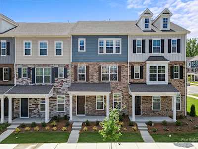 10122 Hemingway Place Mint Hill, NC 28227