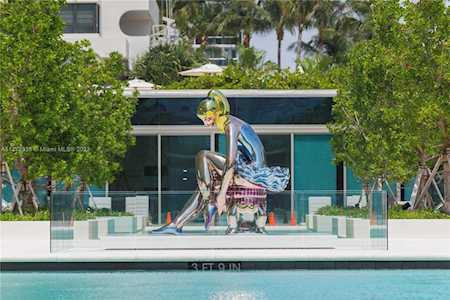10203 Collins Ave #404 Bal Harbour, FL 33154