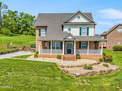 729 Deep Woods Ln Seymour, TN 37865