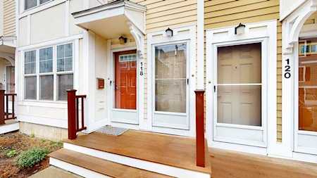 118 Library St #118 Chelsea, MA 02150
