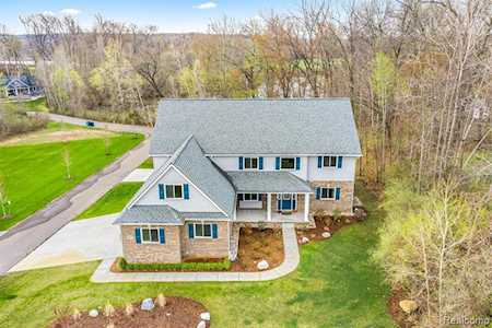 10255 Turtle Bay Cove Tyrone Twp, MI 48430