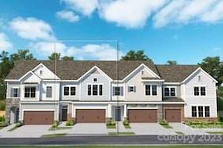 9029 Charles Francis Ln Cornelius, NC 28031