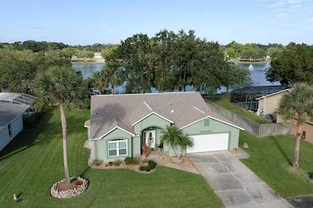 90 Old Sunbeam Dr South Daytona, FL 32119