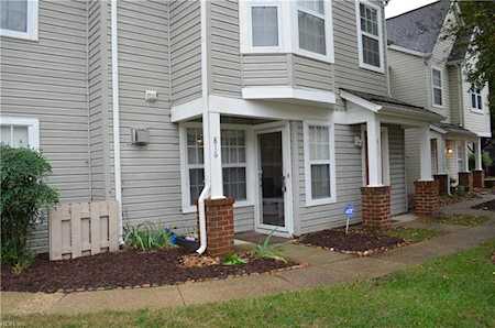 816 Drift Tide Dr Virginia Beach, VA 23464