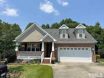 1131 Easywater Court Fuquay Varina, NC 27526