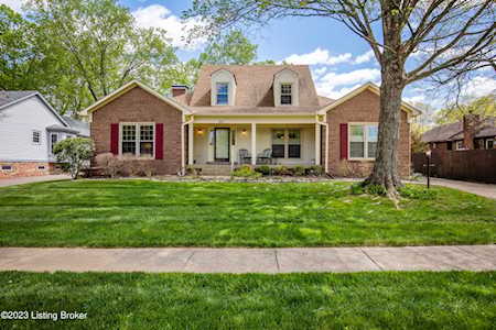 307 Wooded Crown Rd Louisville, KY 40243