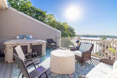 14610 Waterside Dr Charlotte, NC 28278