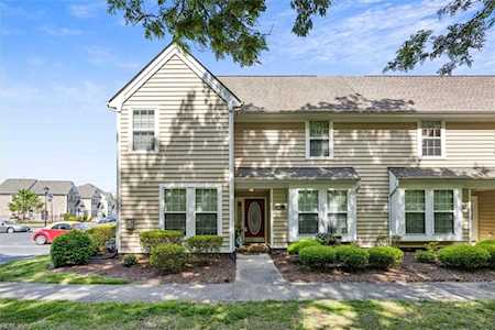 2282 Humphreys Dr Suffolk, VA 23435