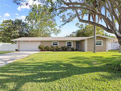 2996 Roberta St Largo, FL 33771