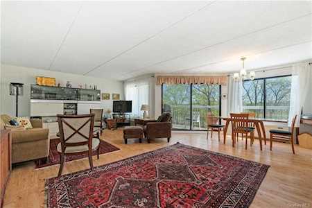 100 High Point Drive #311 Hartsdale, NY 10530