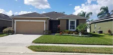 1817 Sereno Dr Davenport, FL 33896