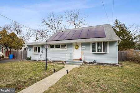 7 Harding Dr Brick, NJ 08724