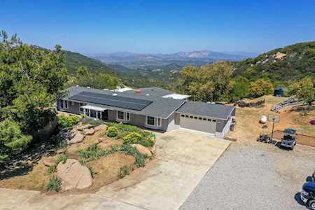 18022 Skyline Truck Trl Jamul, CA 91935
