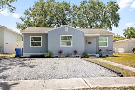 748 61st Ave NE St. Petersburg, FL 33703