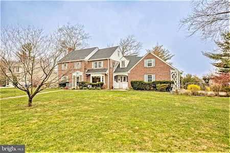 28 Bala Rd Cherry Hill, NJ 08002