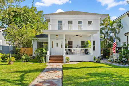 1050 19th Ave N St. Petersburg, FL 33704