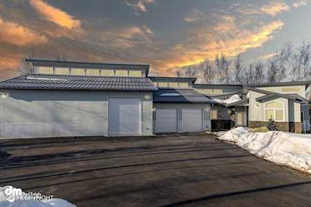 6575 E Robinson Circle Wasilla, AK 99654