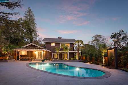1335 Hermine Ct Walnut Creek, CA 94596