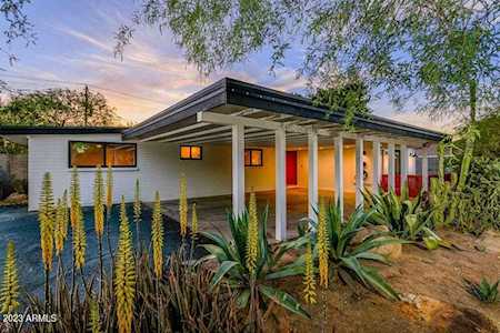 2642 N 58th Place Scottsdale, AZ 85257