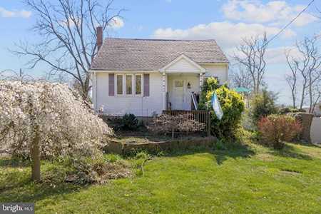225 Cooper Landing Rd Cherry Hill, NJ 08002