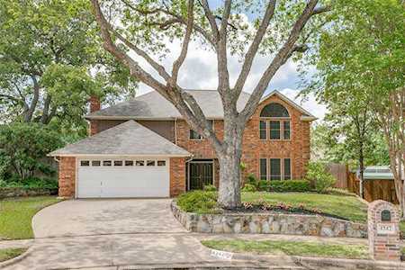 4342 Greenwood Lane Grapevine, TX 76051