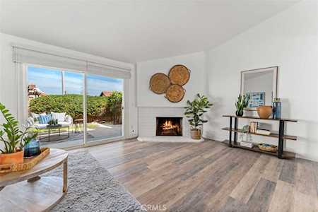 869 Grenada Circle Placentia, CA 92870