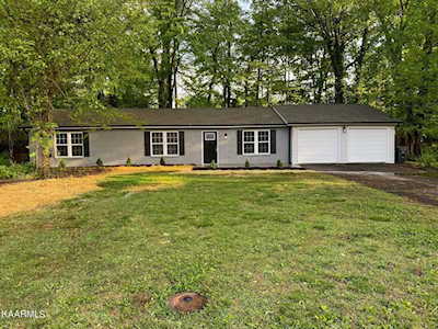5107 Cumberland Wood Dr Knoxville, TN 37921