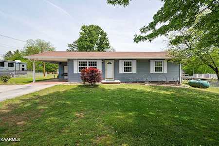 819 Lafollette Dr Maryville, TN 37801