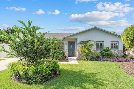 9020 SW 1st Street Boca Raton, FL 33428
